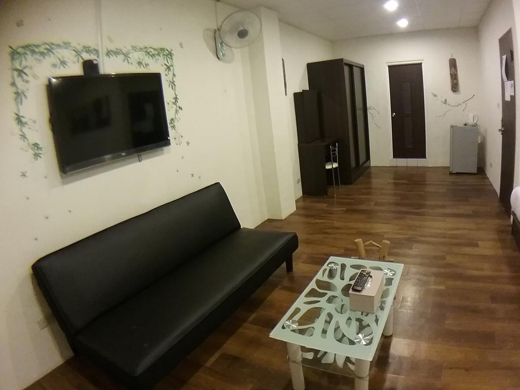 Malaya Guest House Budai Eksteriør bilde