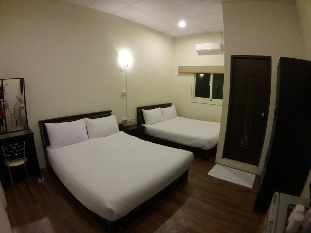 Malaya Guest House Budai Eksteriør bilde
